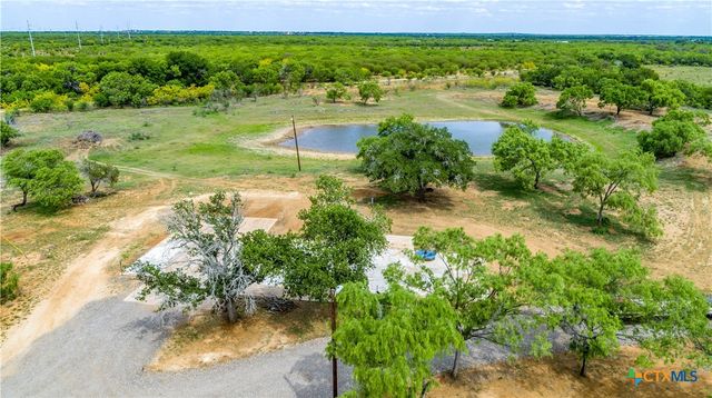 574 PR Goose Creek Lane, Jourdanton, TX 78026