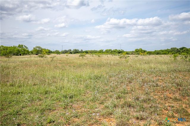 574 PR Goose Creek Lane, Jourdanton, TX 78026