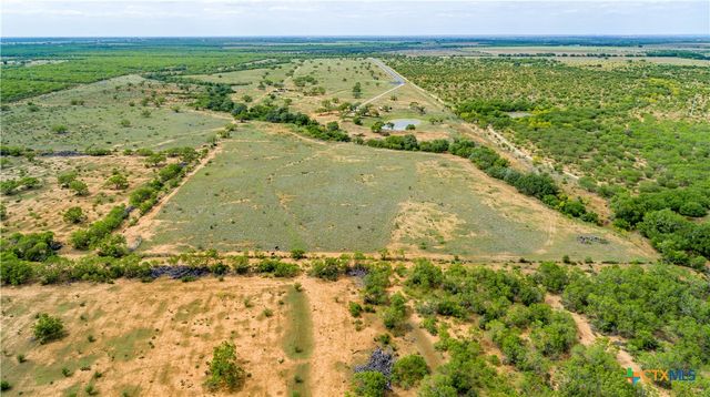 574 PR Goose Creek Lane, Jourdanton, TX 78026