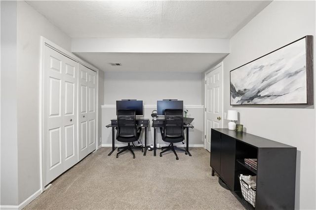 2616 SW Winchester Drive, Lee's Summit, MO 64063