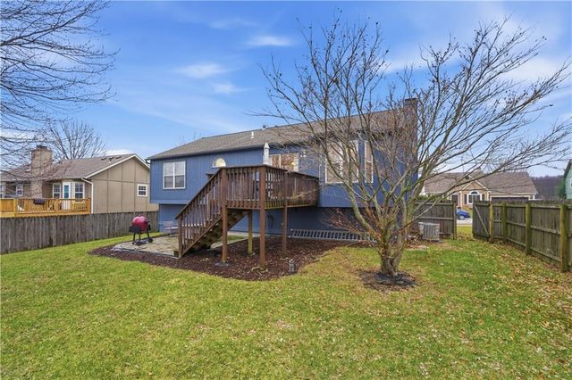 2616 SW Winchester Drive, Lee's Summit, MO 64063