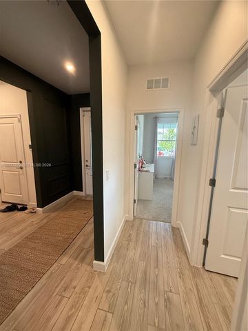 10503 SW Orana Dr, Port St. Lucie, FL 34987