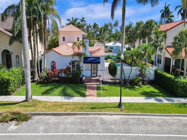1128 Tyler St, Hollywood, FL 33019
