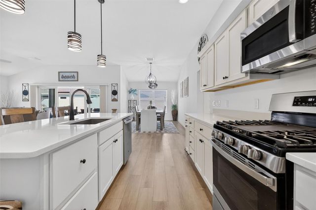 6695 GARNER PATH, The Villages, FL 34762