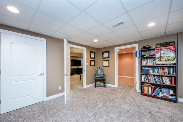 4772 Lauren Lane, Saint Joseph, MI 49085