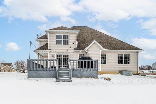 4772 Lauren Lane, Saint Joseph, MI 49085