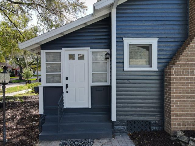 16 N LAWSONA BOULEVARD, Orlando, FL 32801