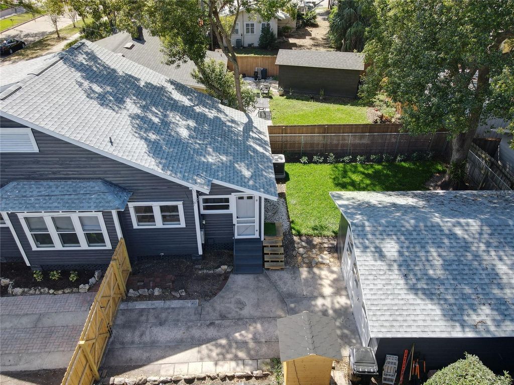 Image 58 of property listing at 16 N LAWSONA BOULEVARD, Orlando, FL 32801