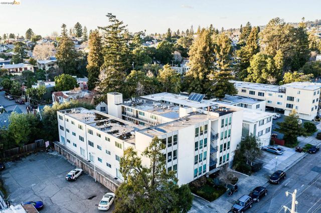 3525 Dimond, Oakland, CA 94602