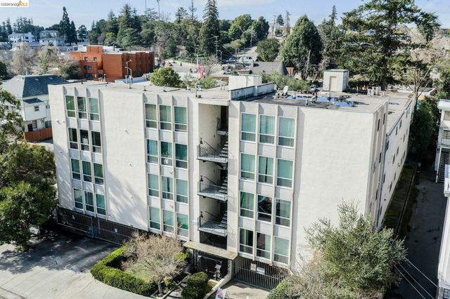 3525 Dimond, Oakland, CA 94602