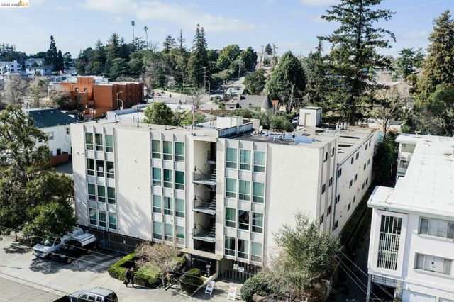 3525 Dimond, Oakland, CA 94602