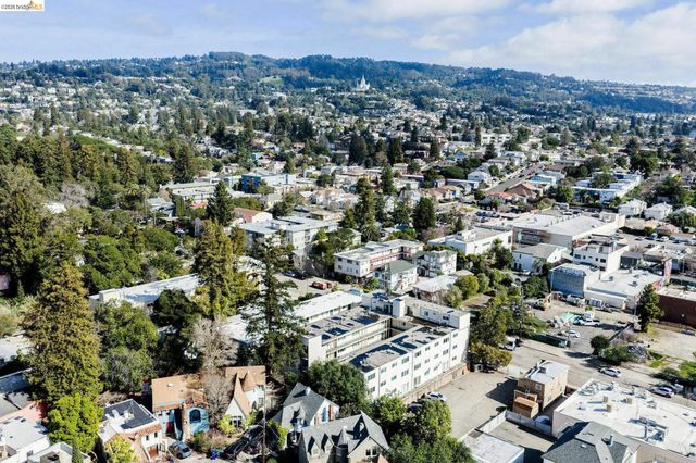 3525 Dimond, Oakland, CA 94602