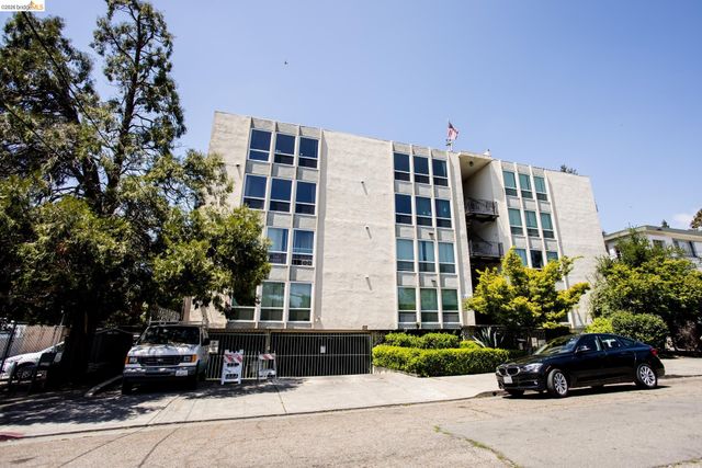 3525 Dimond, Oakland, CA 94602