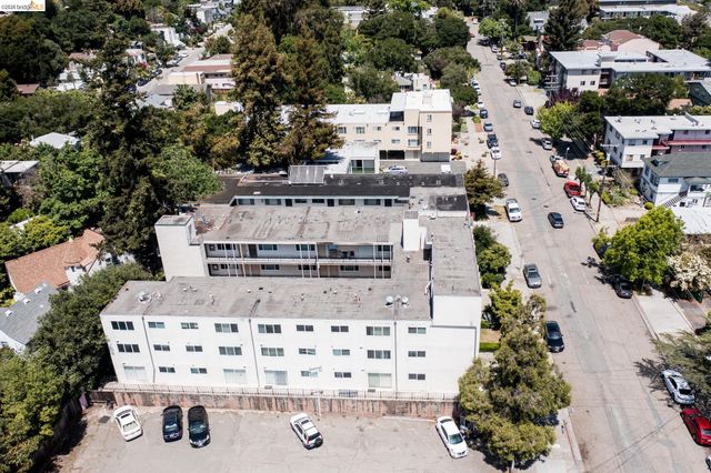 3525 Dimond, Oakland, CA 94602