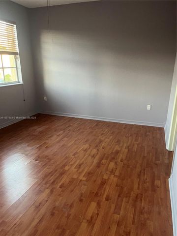 760 SE 2nd St, Homestead, FL 33030