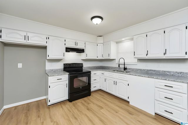 144 GREENRIDGE ROAD, Bessemer, AL 35023