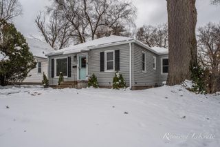 825 Spring Avenue Ne, City Of Grand Rapids, MI 49503