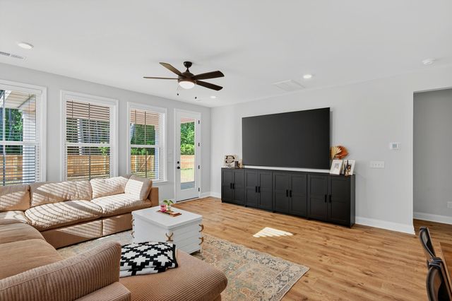 327 Hillman Trail, Moncks Corner, SC 29461