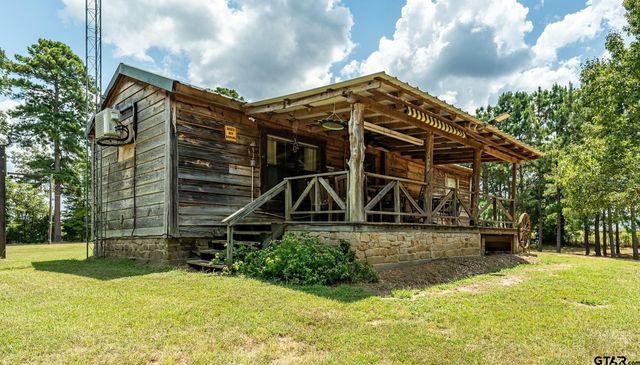 368 County Road 3318, Jacksonville, TX 75766