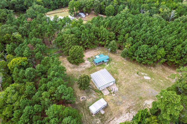 368 County Road 3318, Jacksonville, TX 75766