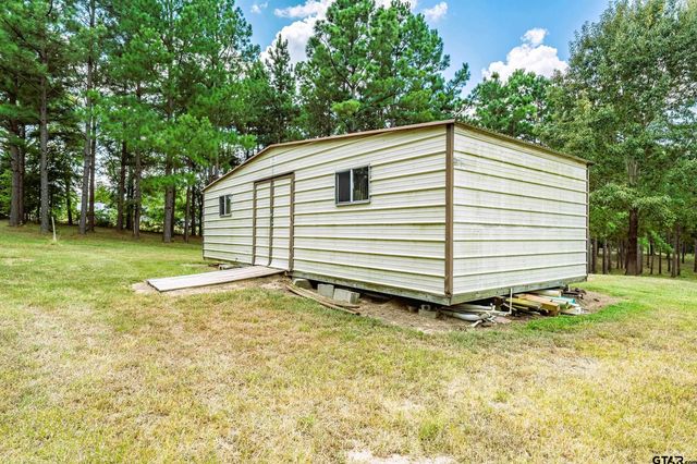 368 County Road 3318, Jacksonville, TX 75766