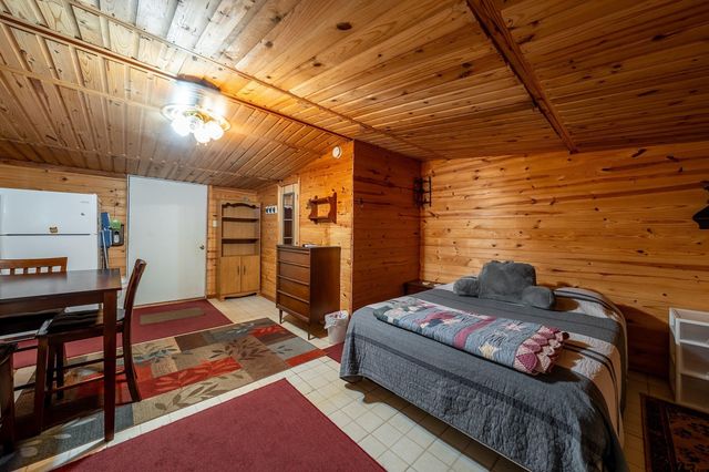 368 County Road 3318, Jacksonville, TX 75766