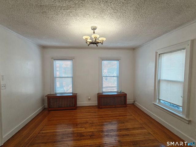 98 Gilbert Avenue 2, New Haven, CT 06511