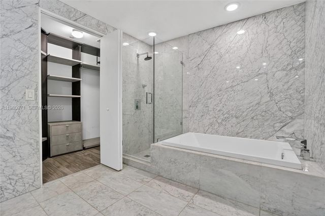 801 S Miami Ave 2805, Miami, FL 33130