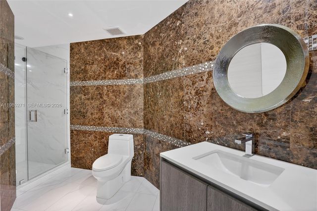 801 S Miami Ave 2805, Miami, FL 33130