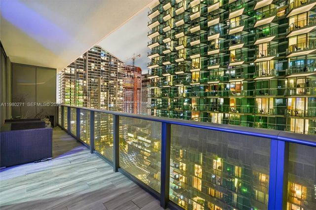 801 S Miami Ave 2805, Miami, FL 33130