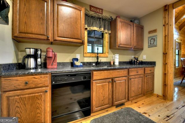 67 Lakeshore Drive, Blairsville, GA 30512