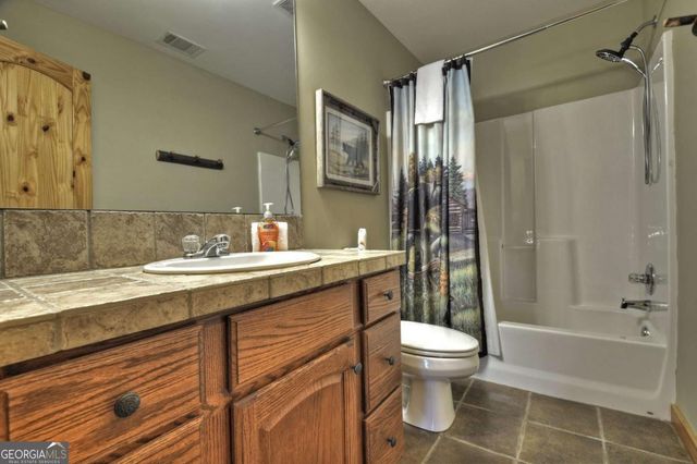67 Lakeshore Drive, Blairsville, GA 30512