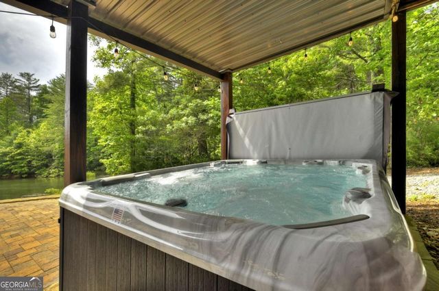 67 Lakeshore Drive, Blairsville, GA 30512