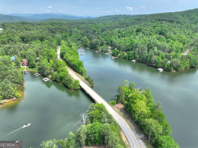 67 Lakeshore Drive, Blairsville, GA 30512
