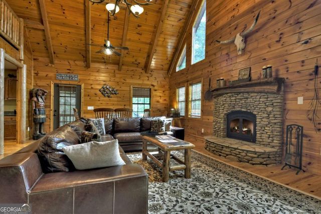 67 Lakeshore Drive, Blairsville, GA 30512