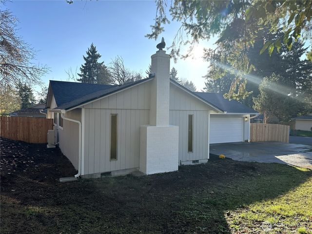4505 NE 44th Street, Vancouver, WA 98661
