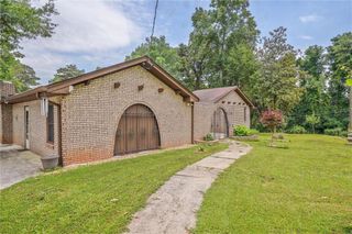 4296 Linda SW Lane, Lilburn, GA 30047