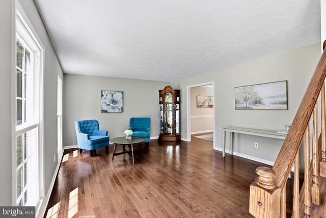 11905 FALLING CREEK DR, Manassas, VA 20112