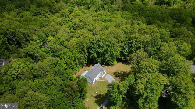 11905 FALLING CREEK DR, Manassas, VA 20112