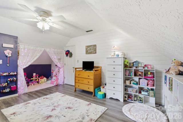 189 Chestnut Grove Road, Statesville, NC 28625