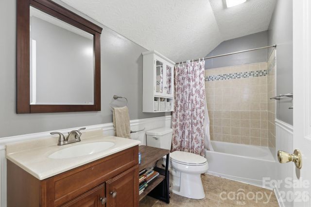 189 Chestnut Grove Road, Statesville, NC 28625