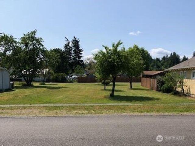 116 Pennsylvania Avenue N, Eatonville, WA 98328