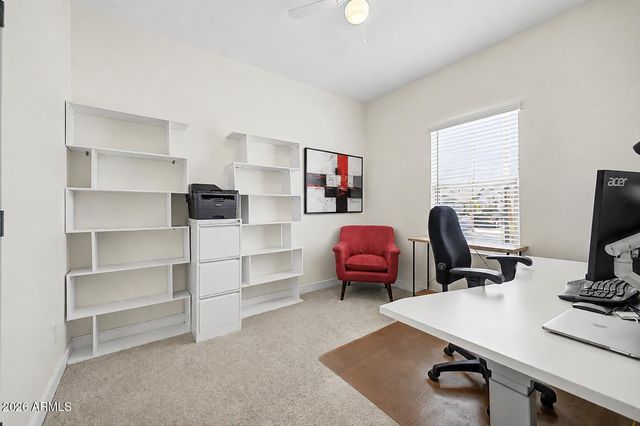 8620 W HAYWARD Avenue, Glendale, AZ 85305