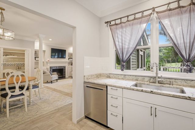 10 Plantation Homes Dr, Daufuskie Island, SC 29915