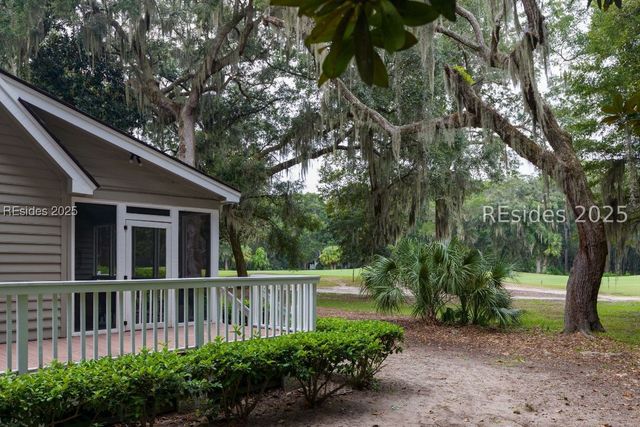 10 Plantation Homes Dr, Daufuskie Island, SC 29915
