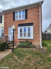 37386 Charter Oaks Boulevard, Clinton Township, MI 48036