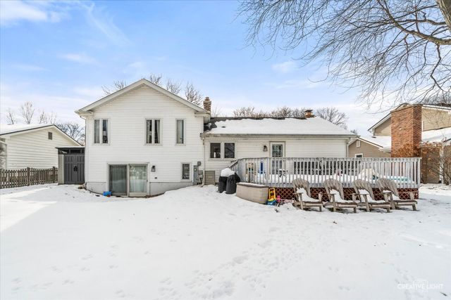 806 Fellows Street, St. Charles, IL 60174