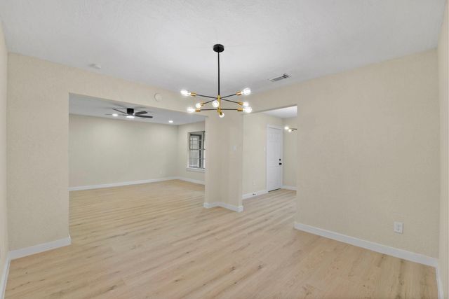 2322 Aprilmont Drive, Sugar Land, TX 77498