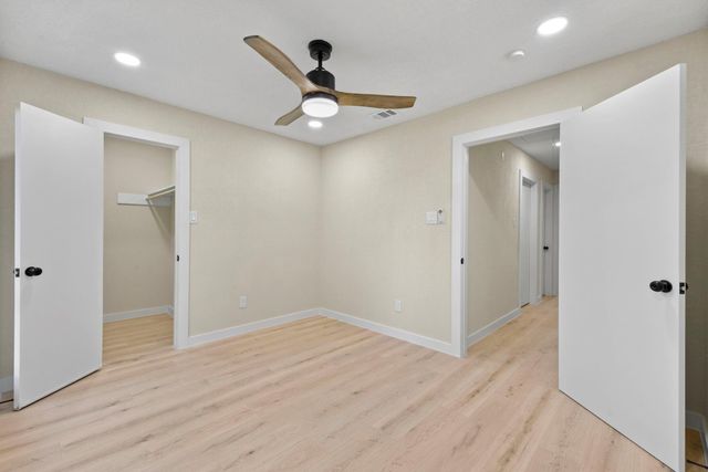 2322 Aprilmont Drive, Sugar Land, TX 77498