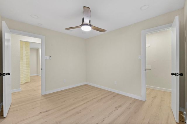 2322 Aprilmont Drive, Sugar Land, TX 77498